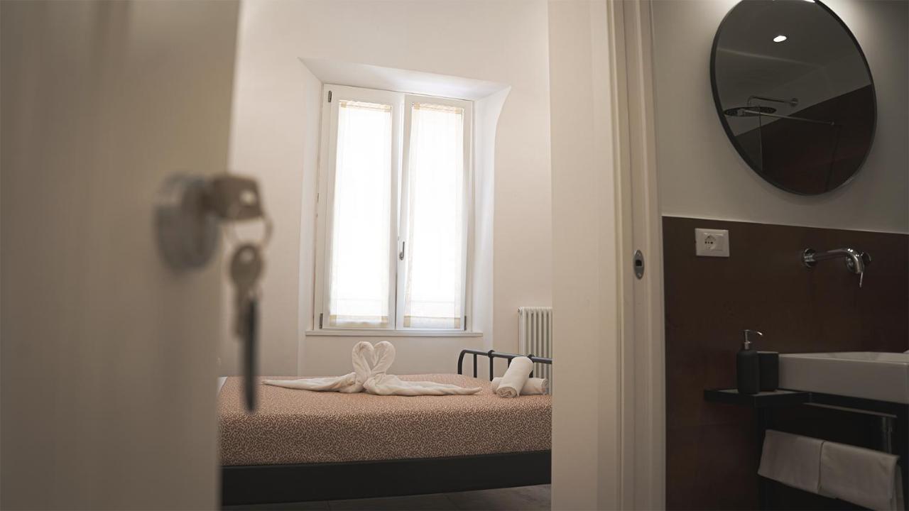 Corso Italia Pisa Smart Rooms エクステリア 写真